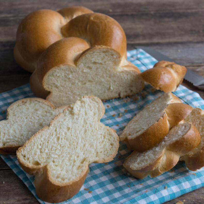 Butterzopf halbgebacken