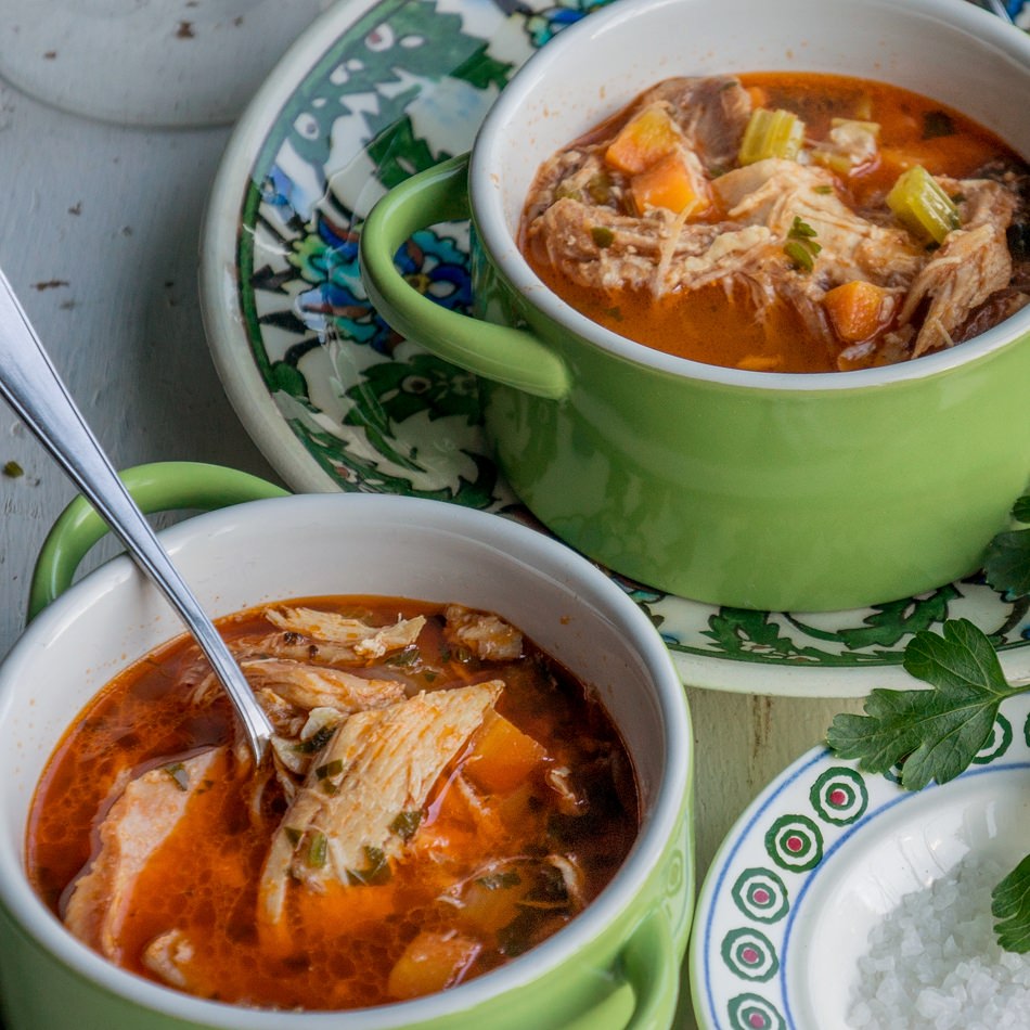Zuppa di pollo con verdure