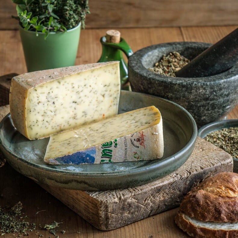 Toggenburger Käse Alpenkräuter